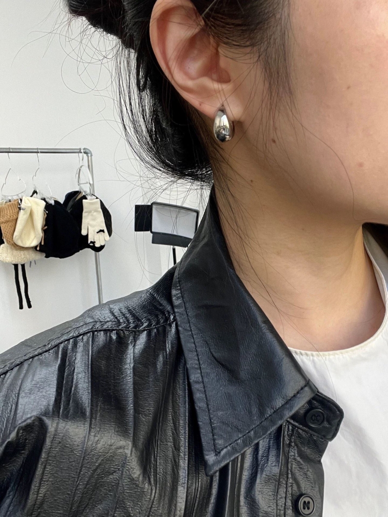 T*f*ny earrings